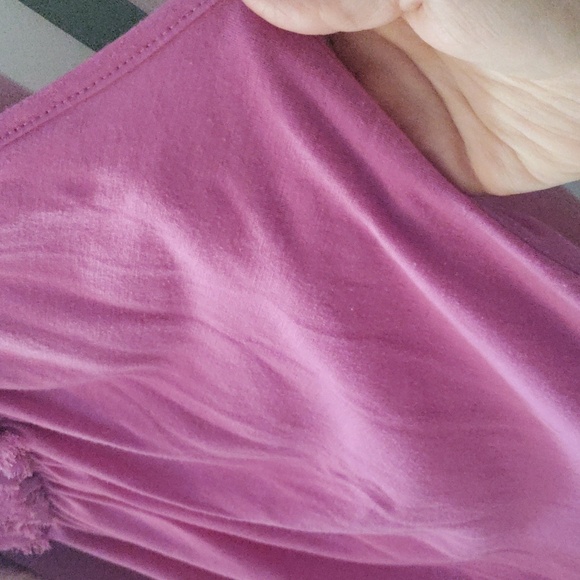 3 Tank Tops - Picture 10 of 13